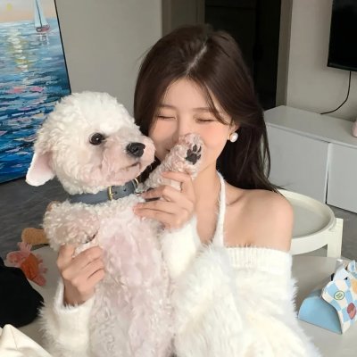 在她们眼中
