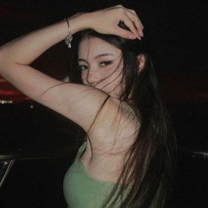 铁汉艳娃